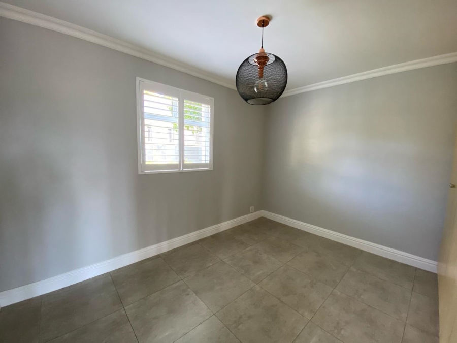 To Let 4 Bedroom Property for Rent in Welgemoed Western Cape